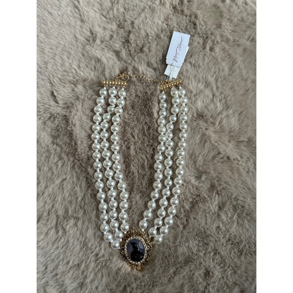 Betsey Johnson Black Cat Cameo Faux Pearl 3-Strand Necklace Gold Tone